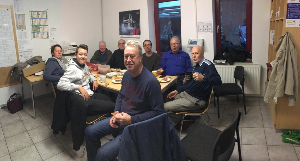 Morgendliche Runde des "Morgenhahnteams"